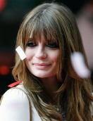 Mischa no pudo asistir al estreno de su cinta "Homecoming"